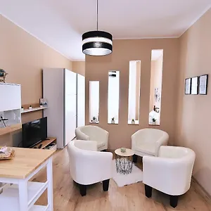 Sea La Vie Apartment