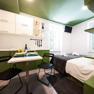 1914 Studio Apartment Zadar